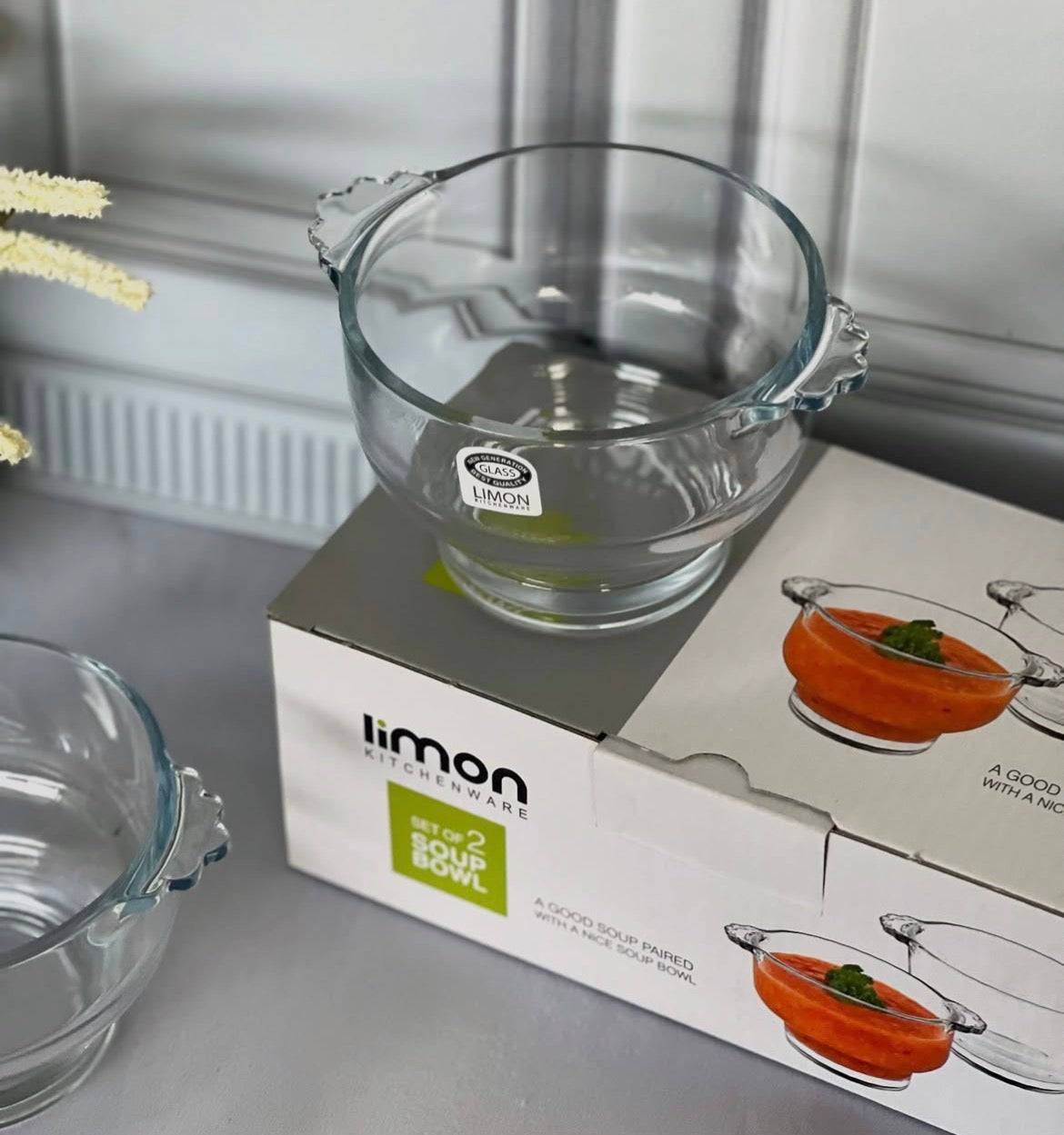 Soup bowls set