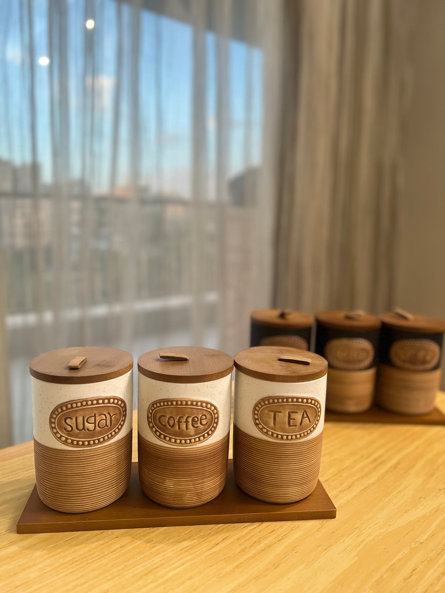 Ceramic canister