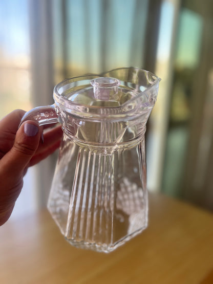 Glass jug