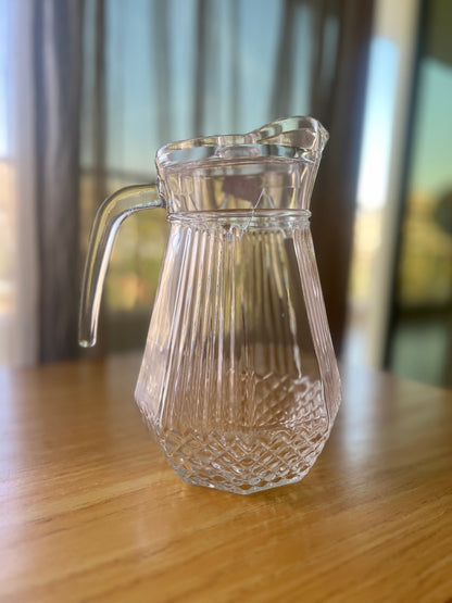 Glass jug