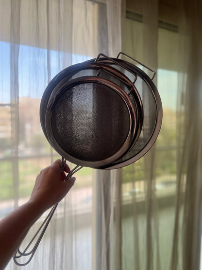 Stainless strainer